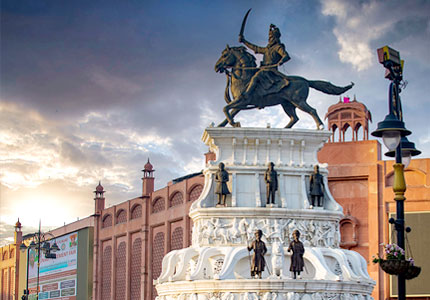 Amritsar to Patnitop & Srinagar Valley Tour (7 Days)