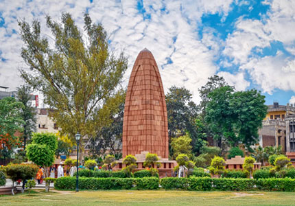 Amritsar to Patnitop & Srinagar Valley Tour (7 Days)