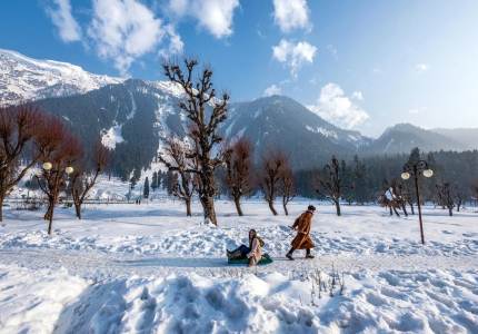 Amritsar to Patnitop & Srinagar Valley Tour (7 Days)