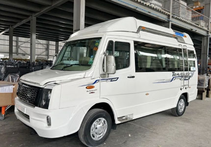 17-Seater Traveller